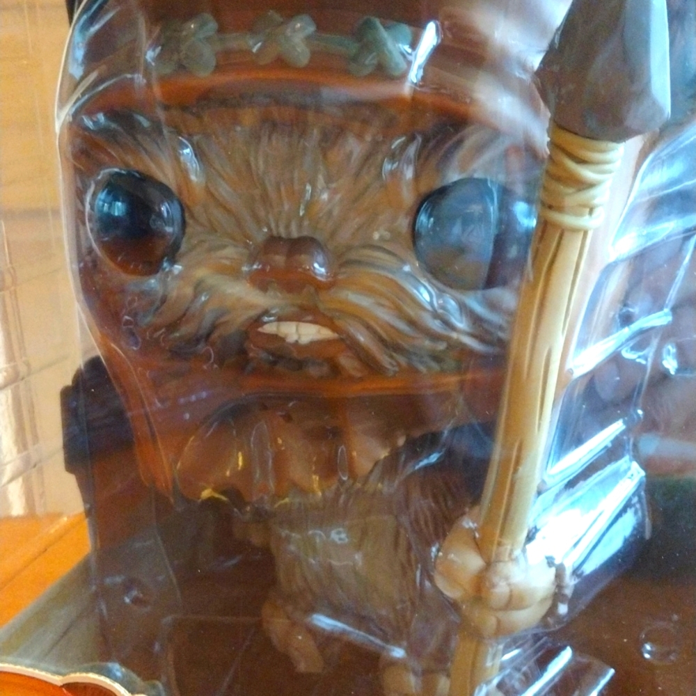 Large 10" Funko Pop WICKET W WARRICK #293 Star Wars Target Exclusive Bobble Head - Picture 3 of 9
